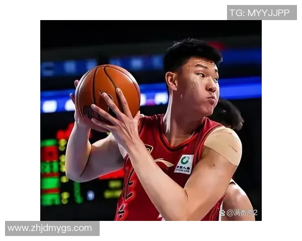 全运会精彩对决广东男篮迎战新疆男篮争夺荣耀之战 全运会精彩对决广东男篮迎战新疆男篮争夺荣耀之战