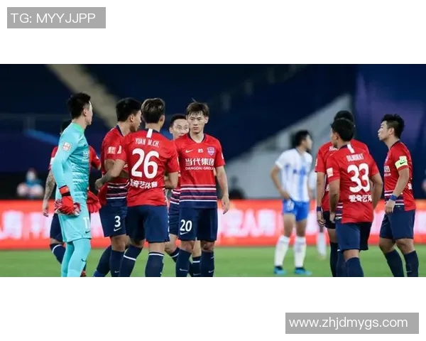 卡尔达斯与佩雷拉激战正酣谁能在这场对决中笑到最后