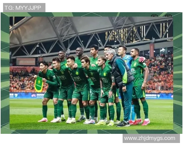 国安与上海海报激战在即球迷期待精彩对决与激情时刻