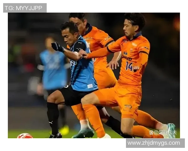 新泻天与福冈黄的激烈对决展现日本足球的魅力与竞争精神