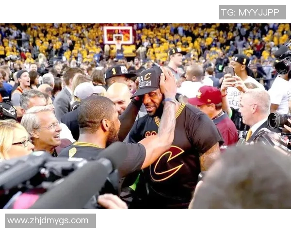 2015-16赛季勇士与国王激战回顾：篮球场上的精彩对决与历史瞬间