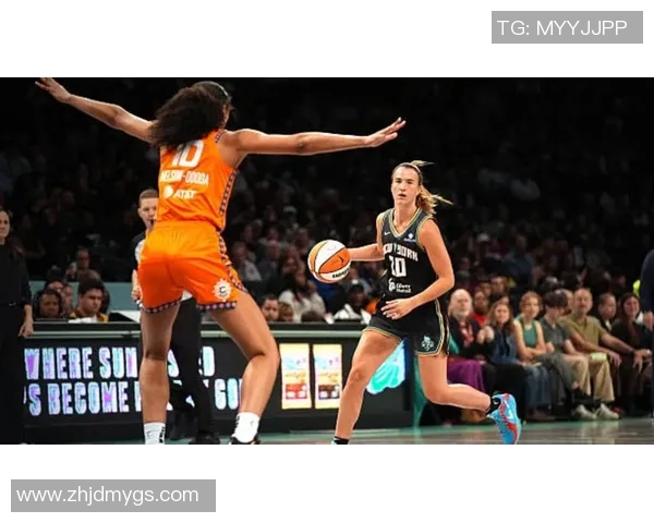 WNBA自由人对阵天空的精彩对决分析与赛季展望